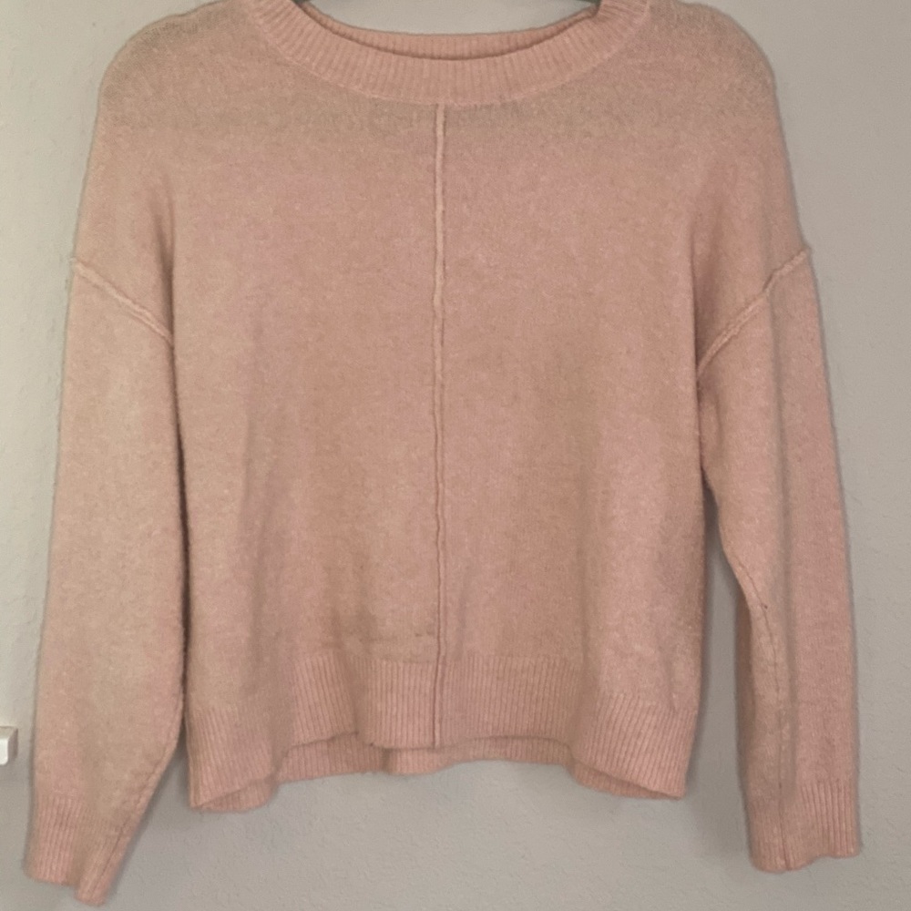 Light pink sweater